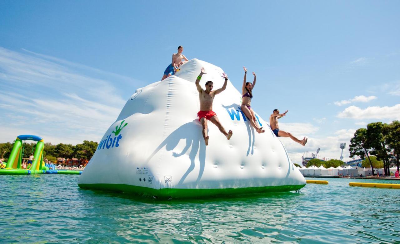 Camping Du Plan D'Eau **** Hotel Saint-Yrieix-sur-Charente Eksteriør billede